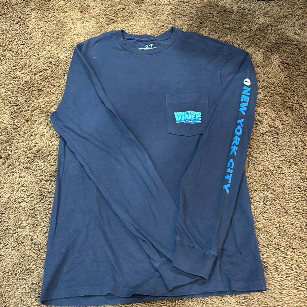 Men’s Vineyard Vines long sleeved shirt